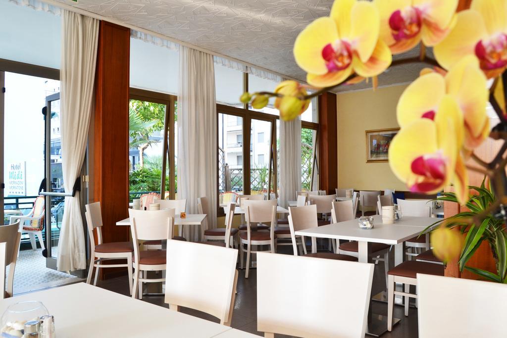 Hotel Midi Lido di Jesolo Exterior photo